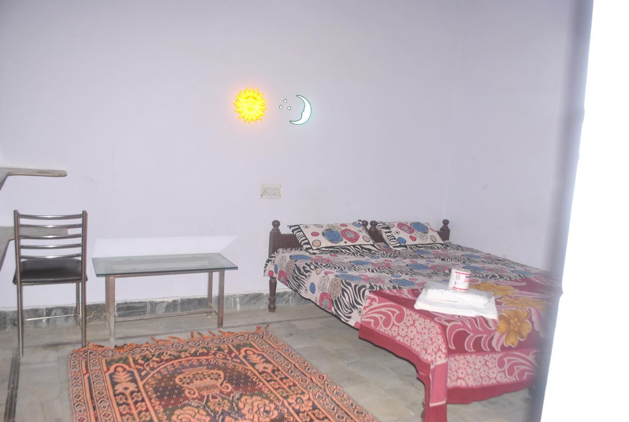 Hotel Sun N Moon Pushkar Esterno foto